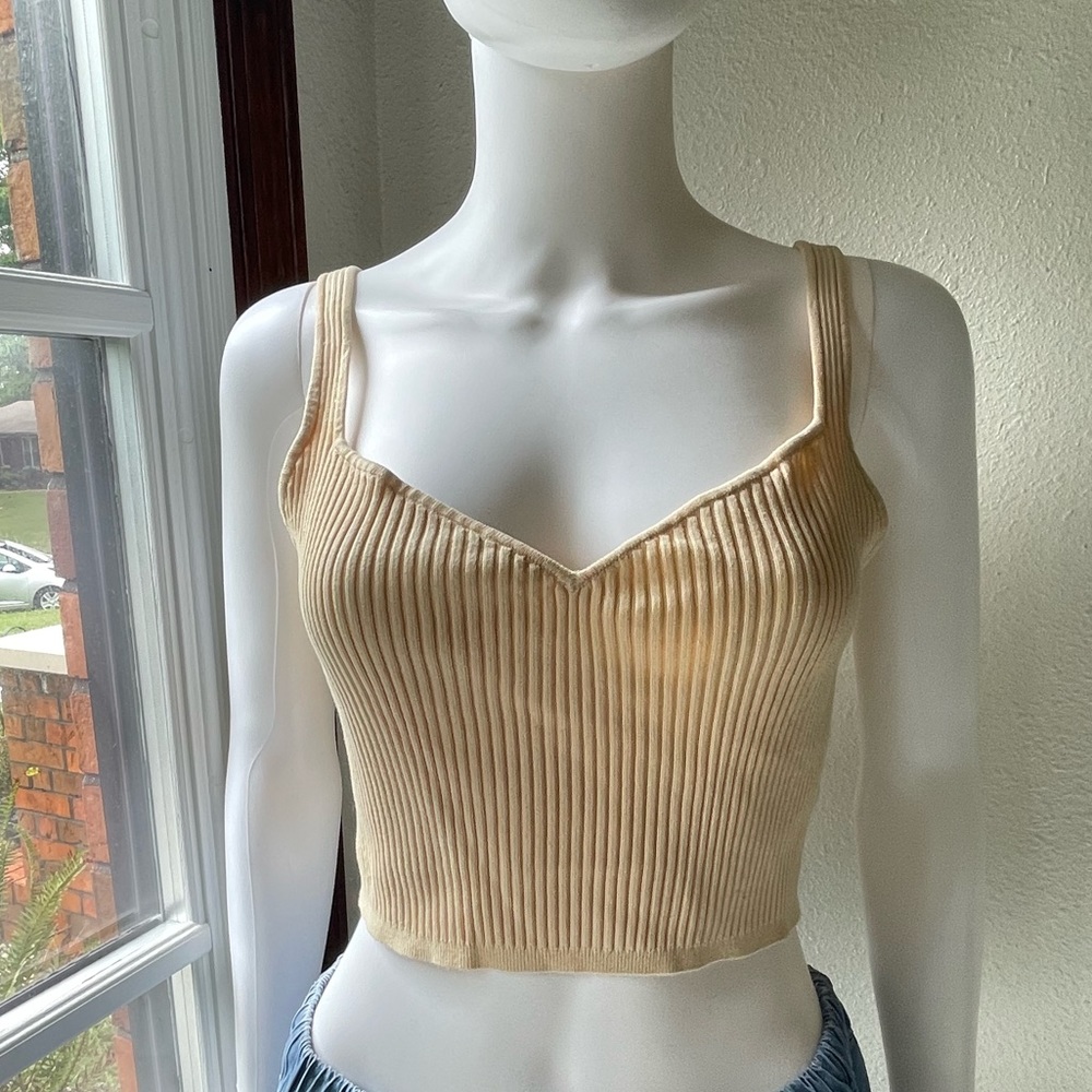 H&M ribbed knit cropped tank